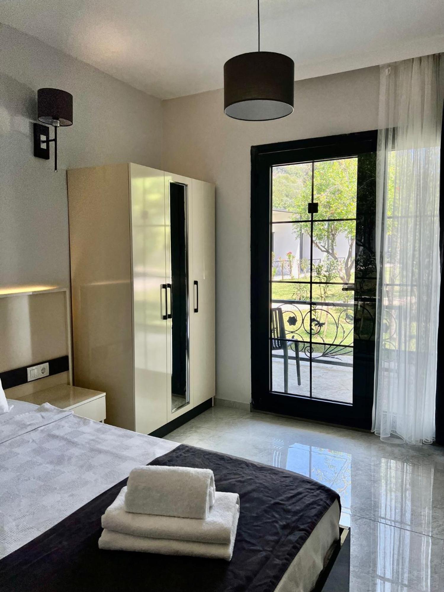 Otel Beyaz Inci Palamut Buku Exterior foto